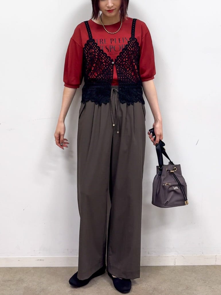 𝐜𝐡𝐢𝐤𝐚さんの「SHOO･LA･RUE｜【ひんやり/S-LL】大人の五分袖プリントTシャツ」を使ったコーディネート