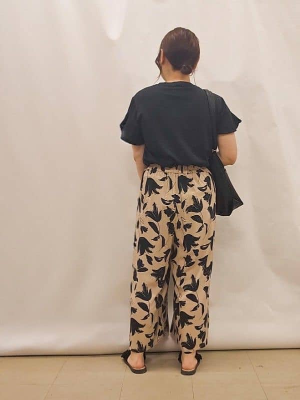 かなさんの「SHOO･LA･RUE｜◆フロント2ポケットショルダーバッグ」を使ったコーディネート