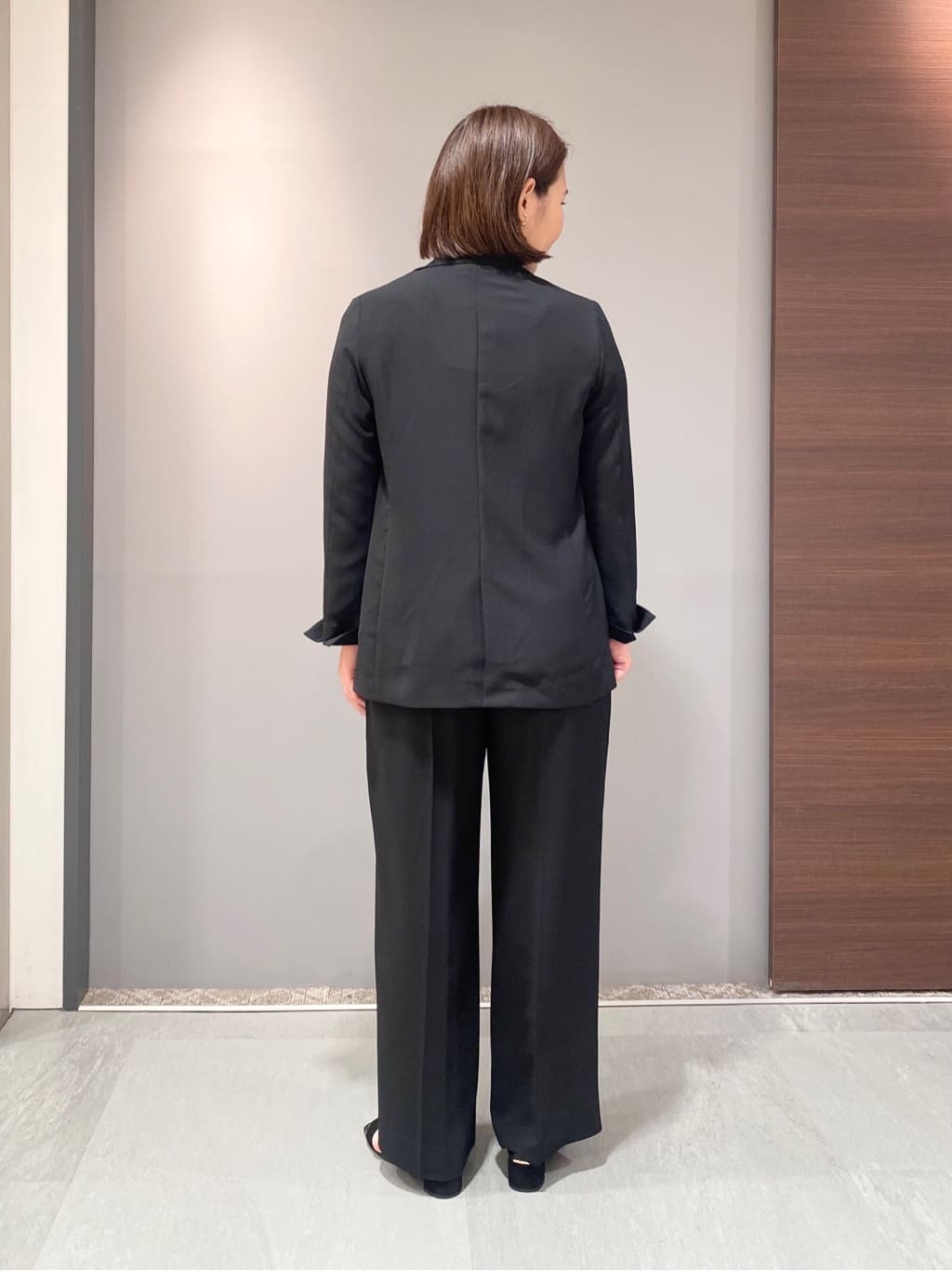 YUKARIさんの「INDIVI｜【軽く羽織れる！】ダブルジャケット」を使ったコーディネート