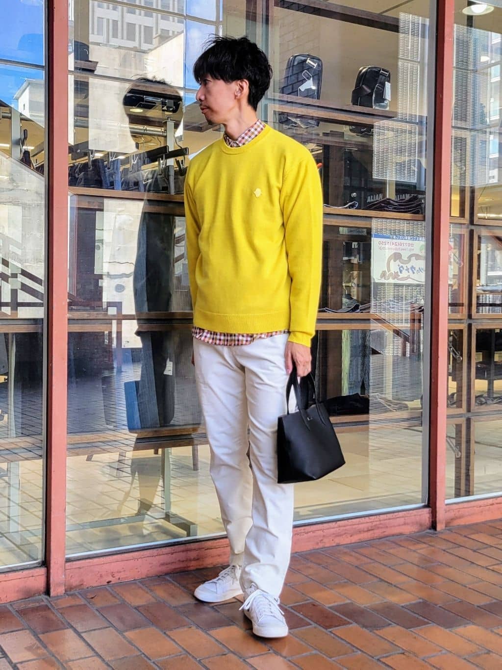 piroyaさんの「TAKEO KIKUCHI｜【Air Palette Knit】ワンポイント カラーニット プルオーバー」を使ったコーディネート