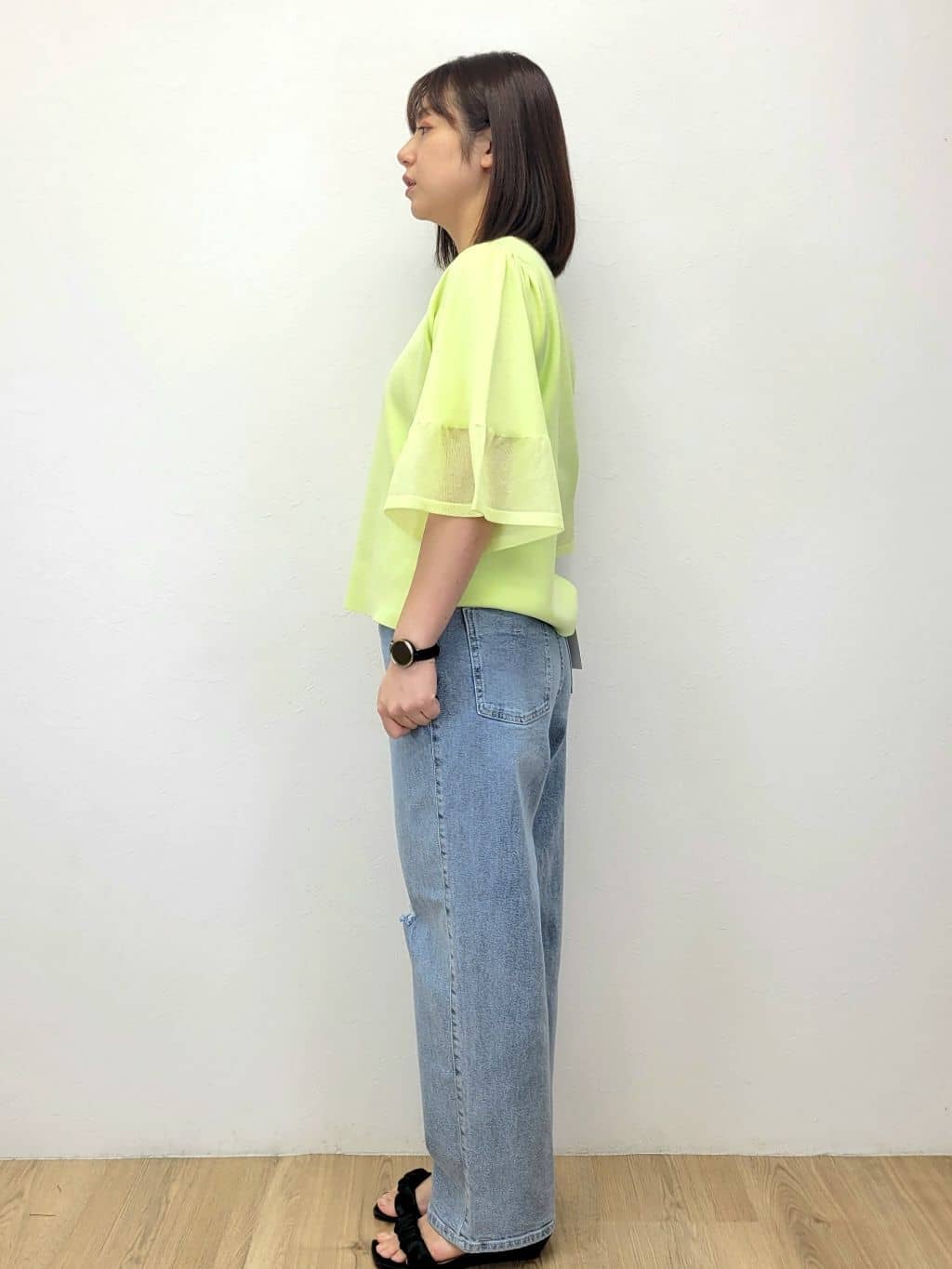 LISAさんの「OPAQUE.CLIP｜《5色展開》シアーフレアスリーブニット【洗濯機洗い可】」を使ったコーディネート
