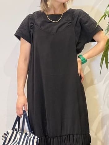 misakiさんの「SHOO･LA･RUE｜【S-LL/ひんやり/UV】リラクシーな穿き心地 エアリーワイドパンツ」を使ったコーディネート