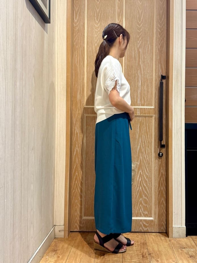 KAORIさんの「SHOO･LA･RUE｜【S-LL/ひんやり/UV/】大人上品な お袖レースニット」を使ったコーディネート