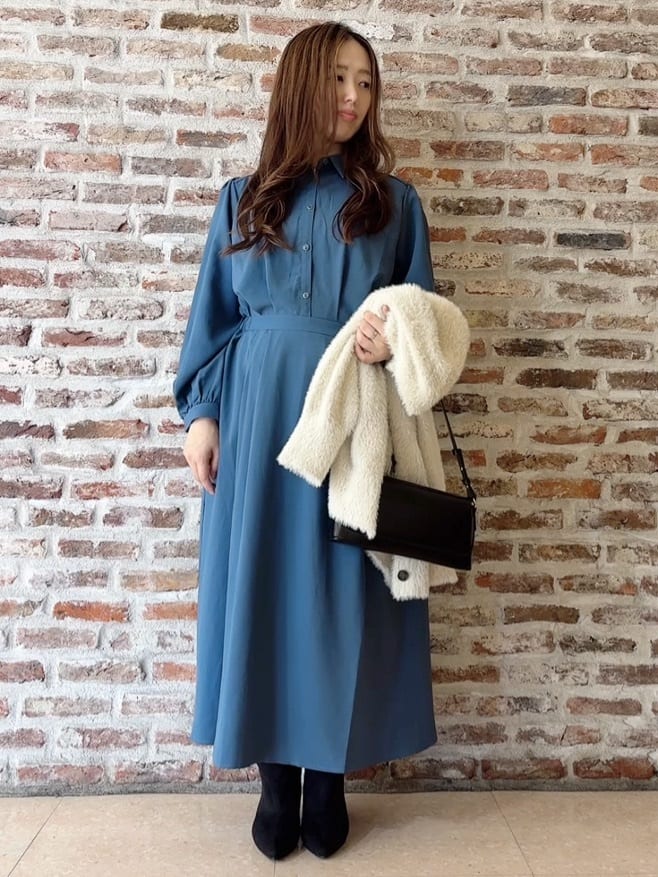 tokiさんの「THE SHOP TK｜【春まで着られる】フィット＆フレア長袖ワンピース」を使ったコーディネート