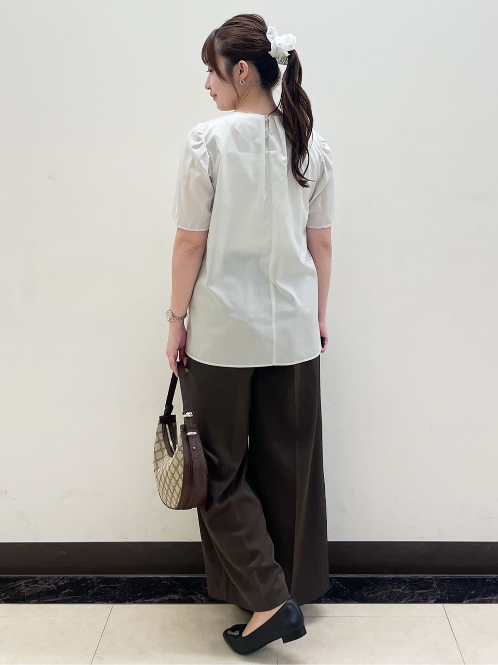 mikikoさんの「Reflect｜【すっきり見え！長め丈】ピンタックデザインチュニックブラウス」を使ったコーディネート