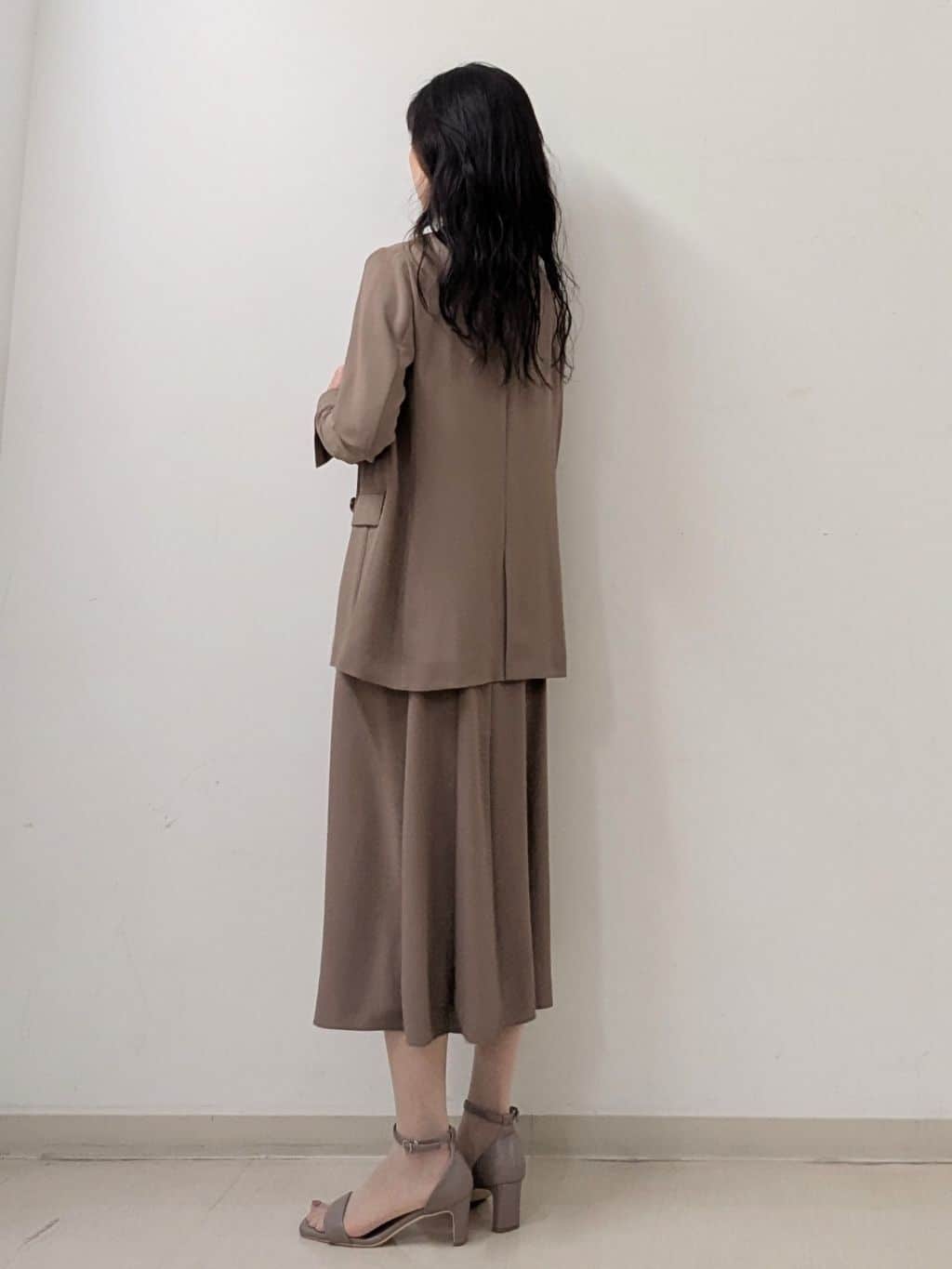 miiさんの「INDIVI｜【軽く羽織れる！】ダブルジャケット」を使ったコーディネート