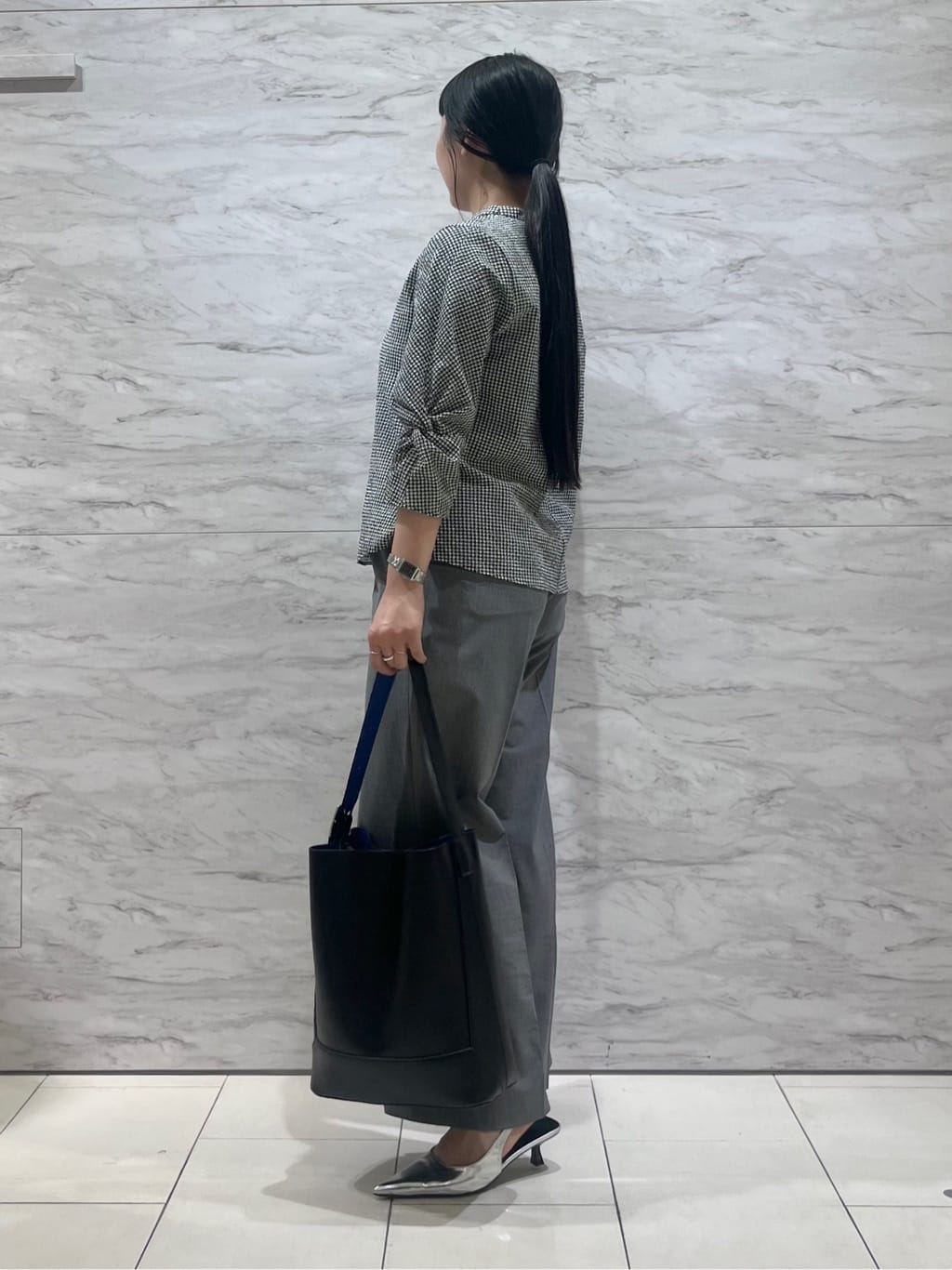 hasuさんの「INDIVI｜【UVケア／吸汗速乾】スリーブデザインブラウス」を使ったコーディネート