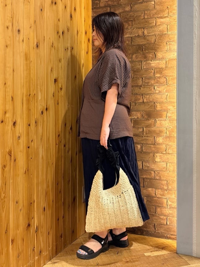 ゆかぴさんの「SHOO･LA･RUE｜◆【洗える/S-LL】色違いで揃えたい テレコリブタンクトップ」を使ったコーディネート