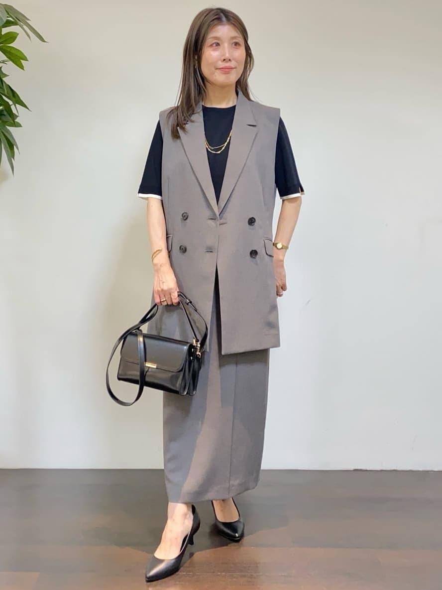 tomoさんの「UNTITLED｜【アンサンブル可/薄手/洗える】5分袖クルーニット」を使ったコーディネート