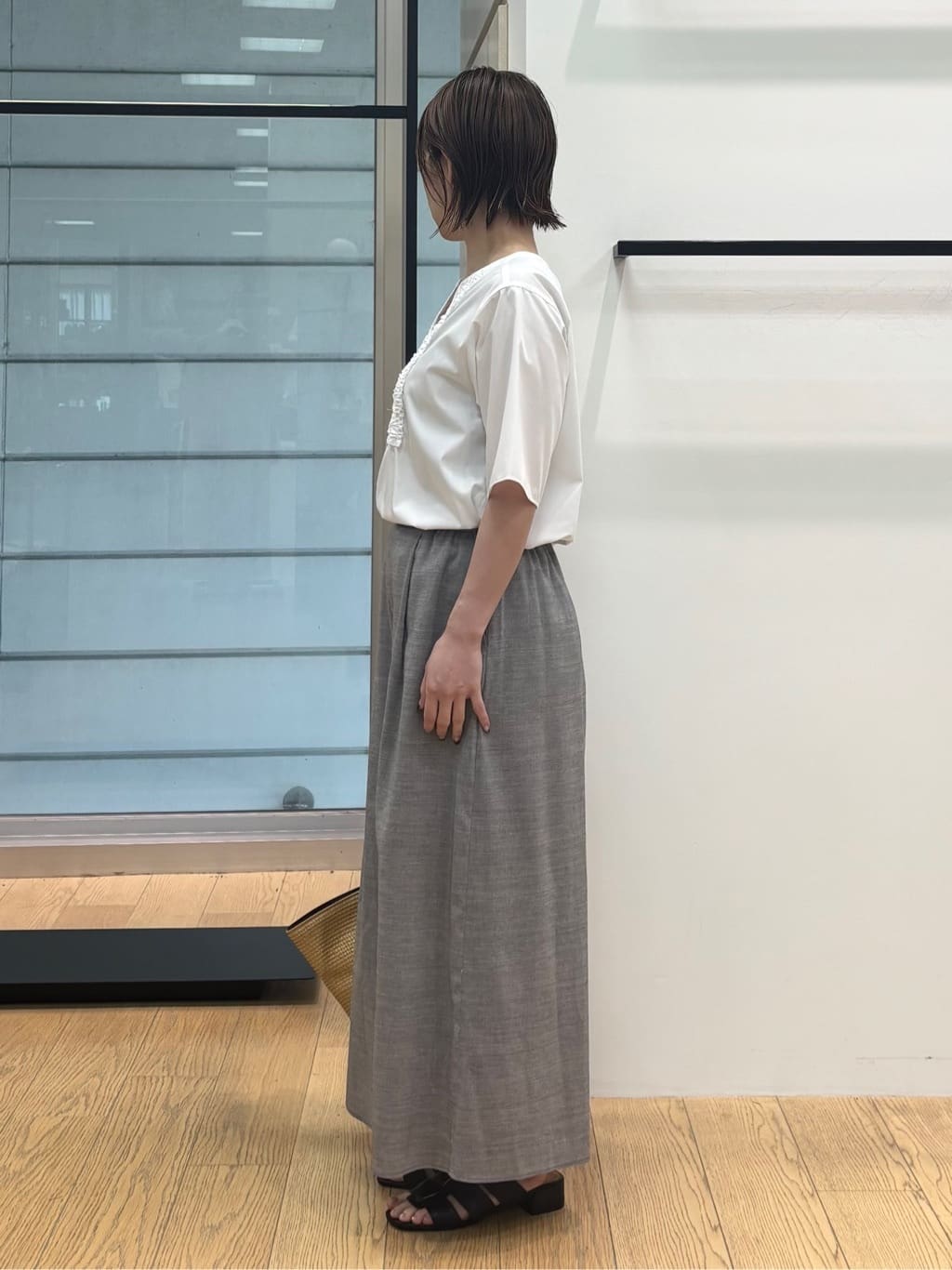 asamiさんの「INDIVI｜【洗える】胸元タックフリルブラウス」を使ったコーディネート