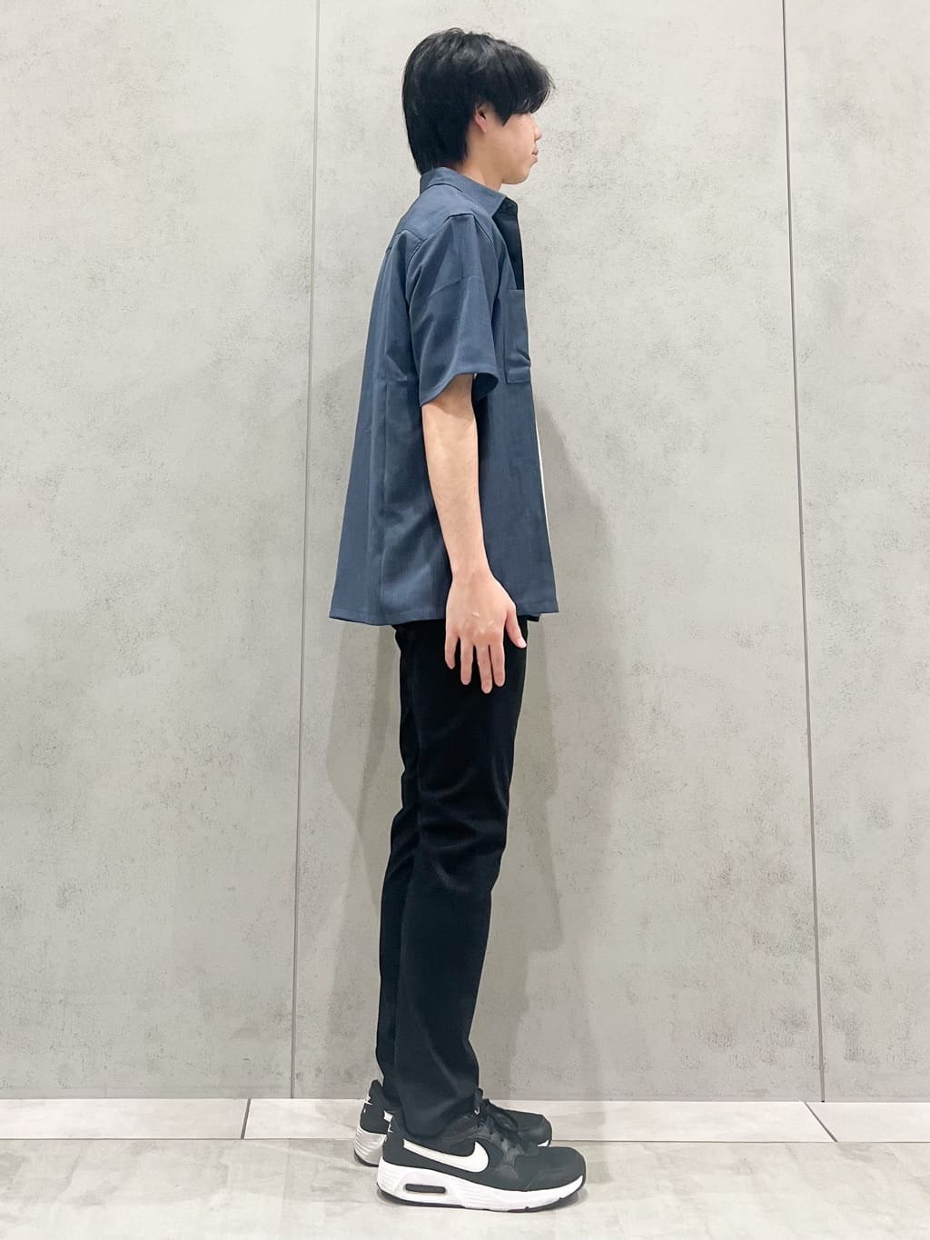 SHI-MAさんの「THE SHOP TK｜ツイルブロッキング 半袖Tシャツ 洗濯機OK」を使ったコーディネート
