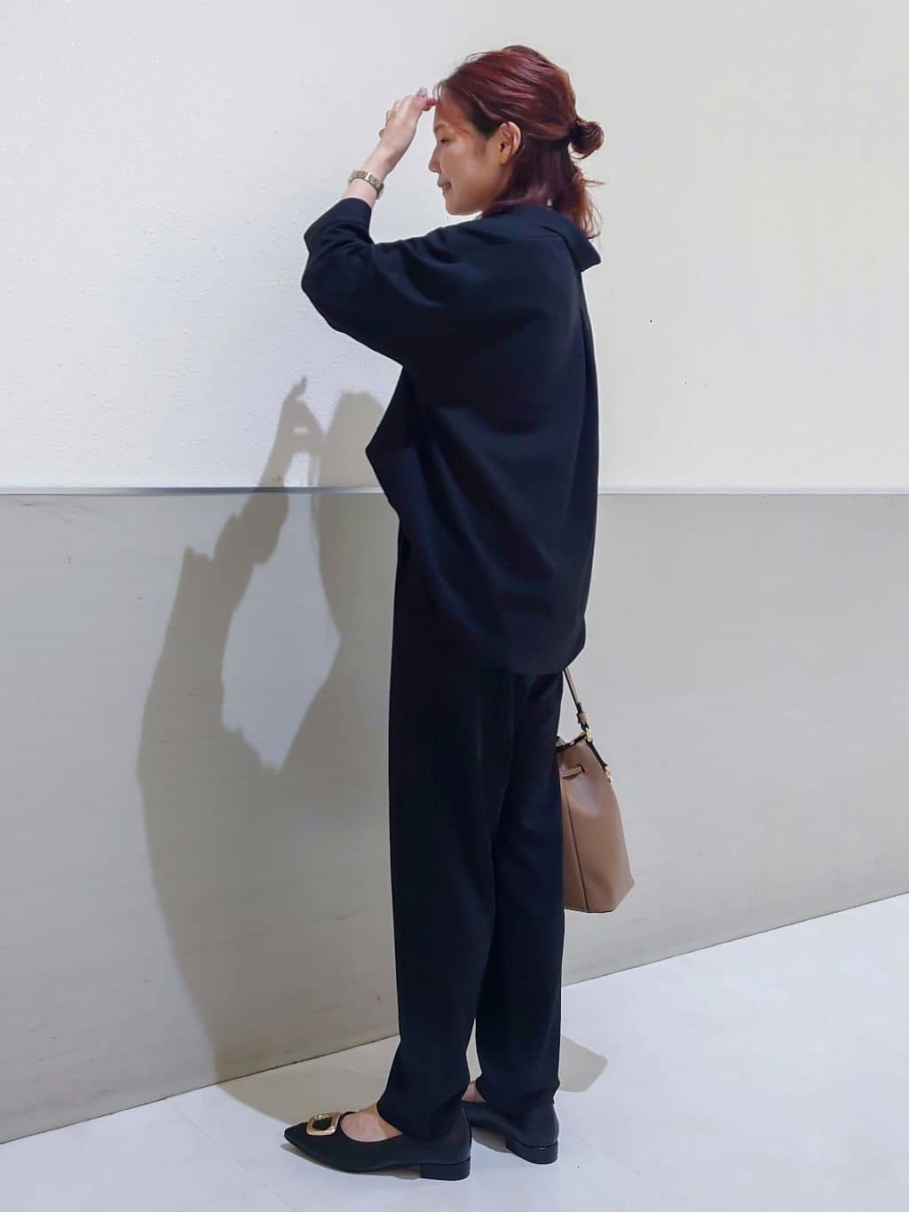 maruさんの「THE SHOP TK｜【着るだけでコーディネートが決まる】スキッパーブラウス&パンツセット」を使ったコーディネート
