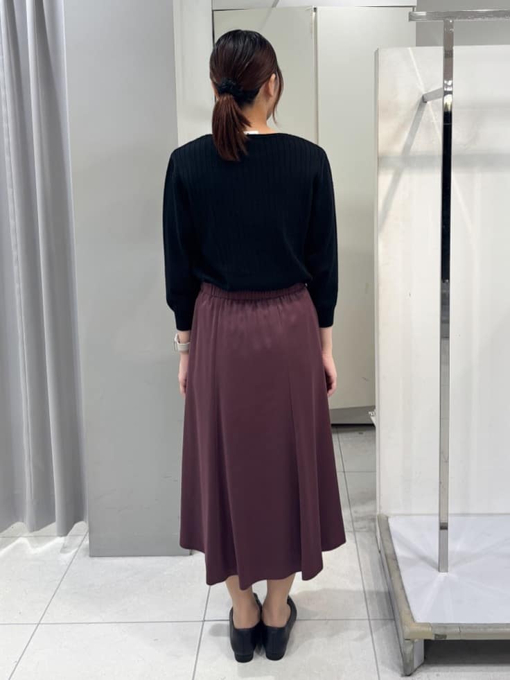 yuiさんの「Reflect｜【WEB先行カラーあり／軽い羽織に◎／アンサンブル可】透かし柄カーディガン」を使ったコーディネート