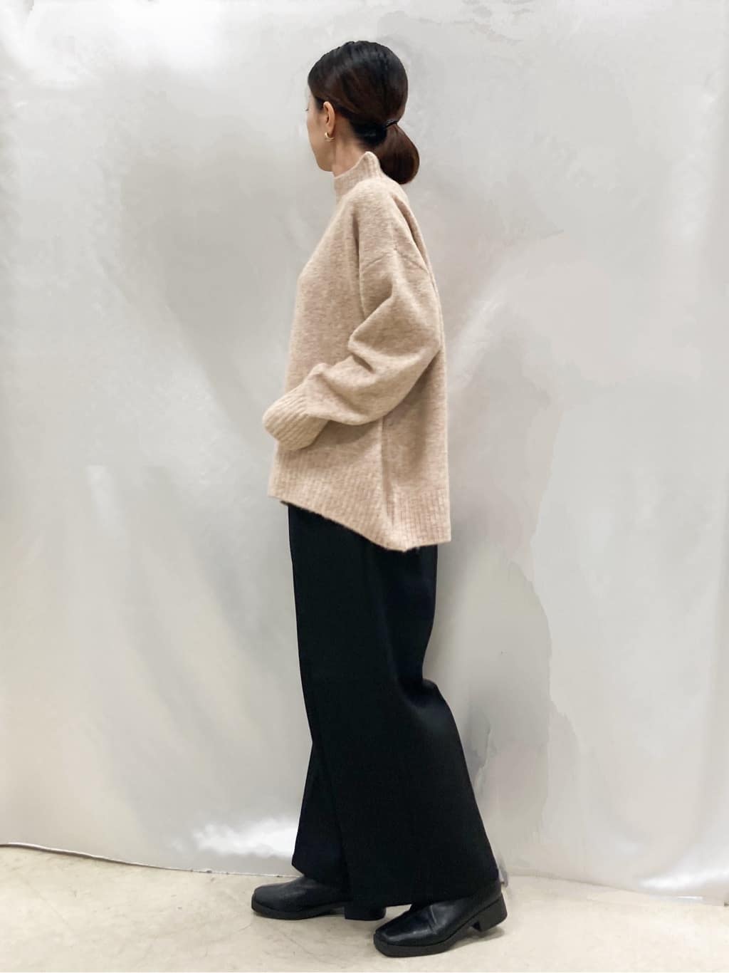 thさんの「SHOO･LA･RUE｜ファー2層2WAYトートバッグ」を使ったコーディネート