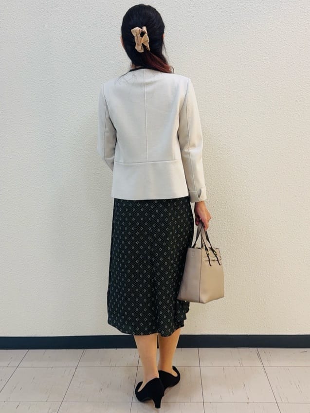 ⭐︎Eimi⭐︎さんの「Reflect｜【ライトアウター／通勤におすすめ◎／セットアップ可／すっきりシルエット】キレイめジャージジャケット」を使ったコーディネート