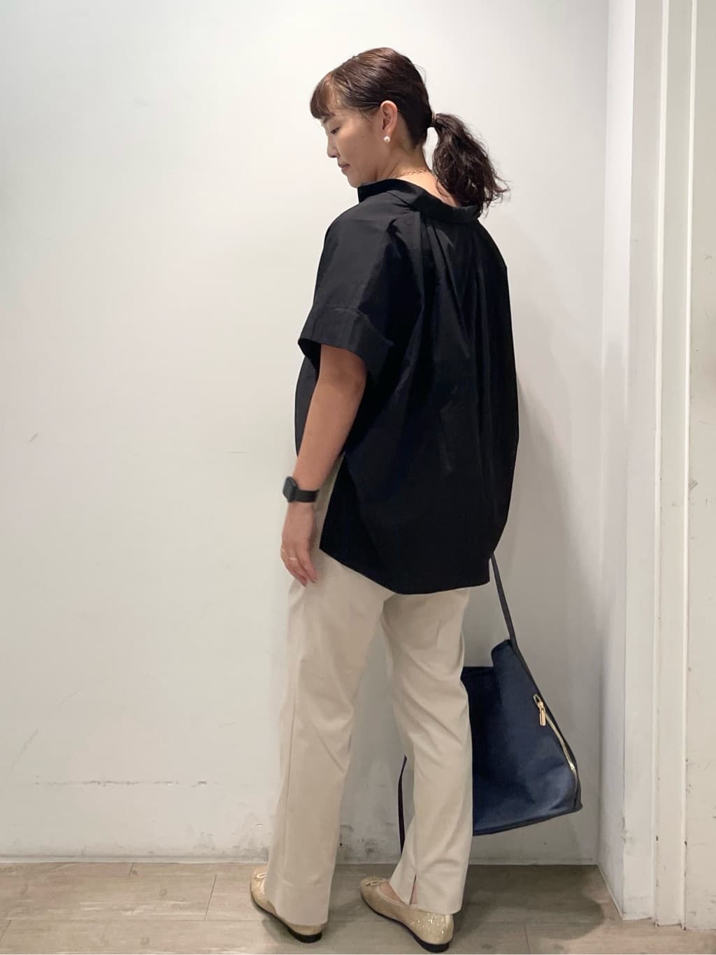 sumicaさんの「OPAQUE.CLIP｜《andGIRL掲載》リラクシーシャツ【洗濯機洗い可】」を使ったコーディネート