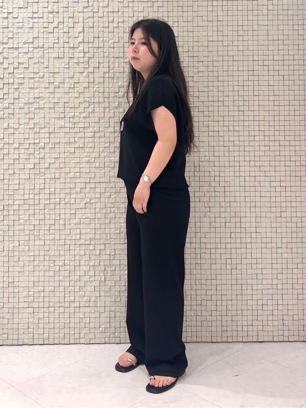 MEGUMIさんの「INDIVI｜」を使ったコーディネート