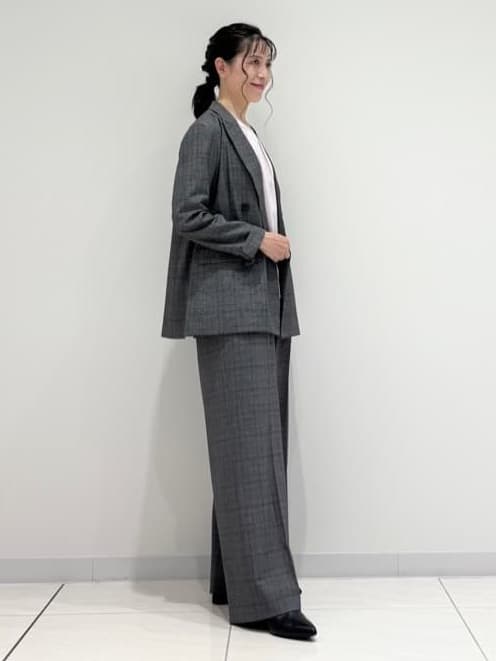 kayoさんの「INDIVI｜【洗える／オンオフ】チェック柄ダブルジャケット」を使ったコーディネート