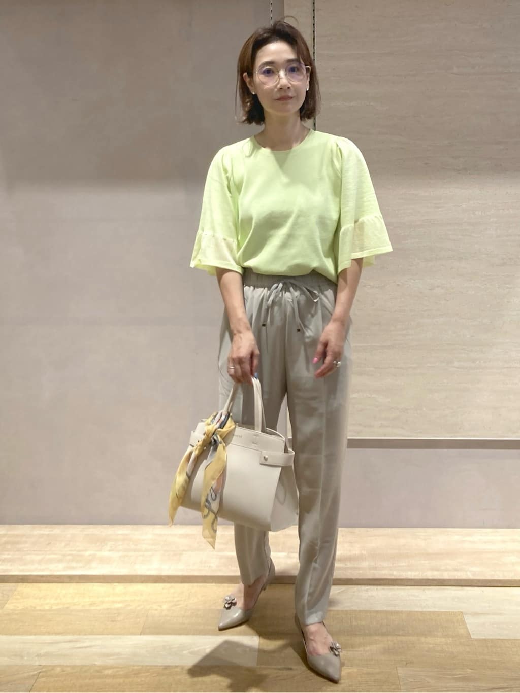 たけねぇさんの「OPAQUE.CLIP｜《5色展開》シアーフレアスリーブニット【洗濯機洗い可】」を使ったコーディネート
