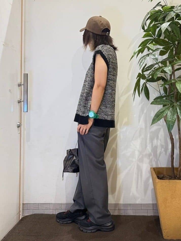 misakiさんの「SHOO･LA･RUE｜【S-LL】ウエストリボンがアクセント ゆったりテーパードパンツ」を使ったコーディネート