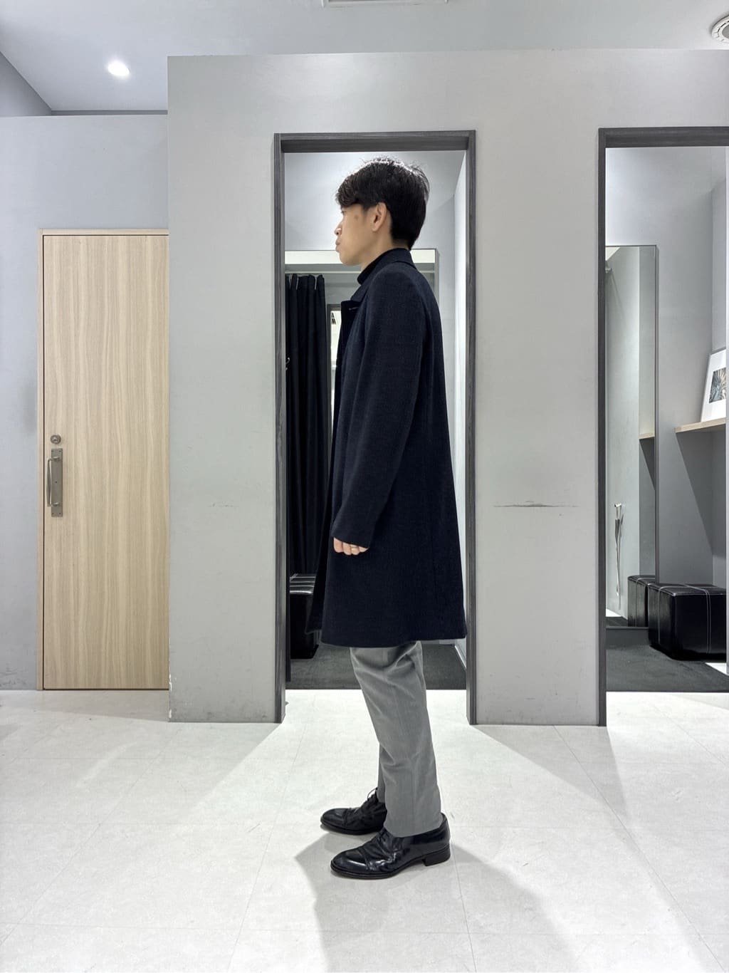 わいずみさんの「TAKEO KIKUCHI｜カシミヤブレンド ビーバー調ステンカラーコート」を使ったコーディネート