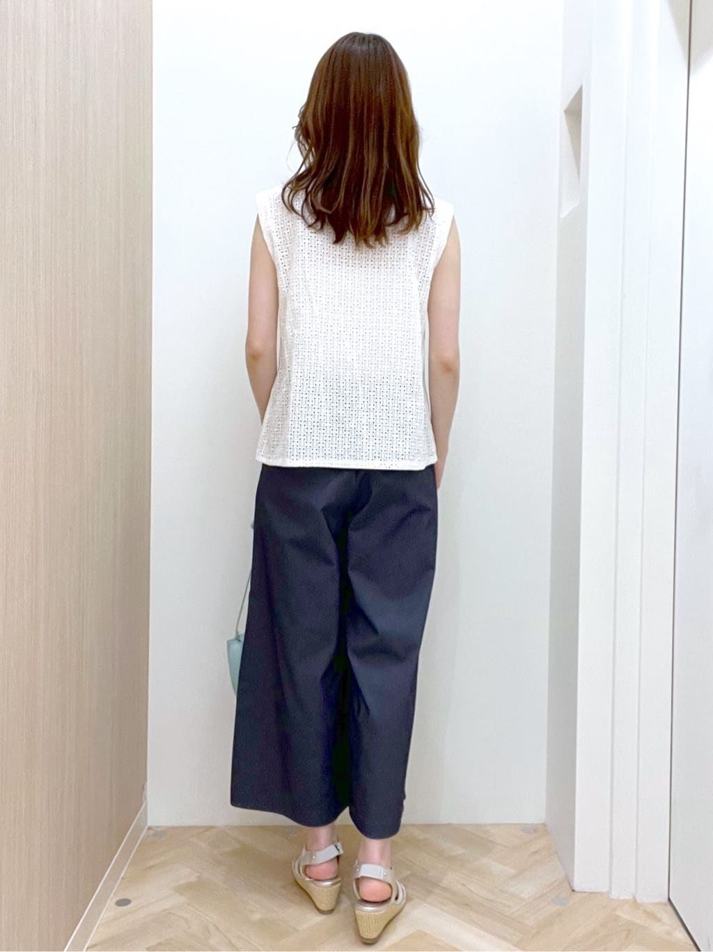  おまつさんの「grove｜サマーハイパーストレッチワイドパンツ」を使ったコーディネート