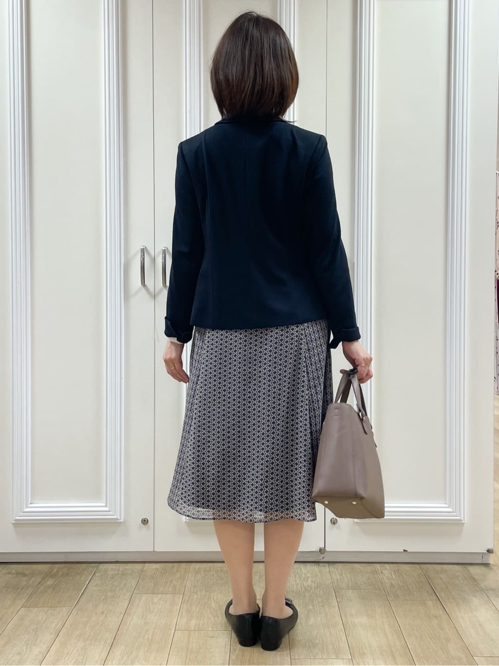 めいさんの「Reflect｜【通勤／セットアップ可】フレアプリントスカート」を使ったコーディネート