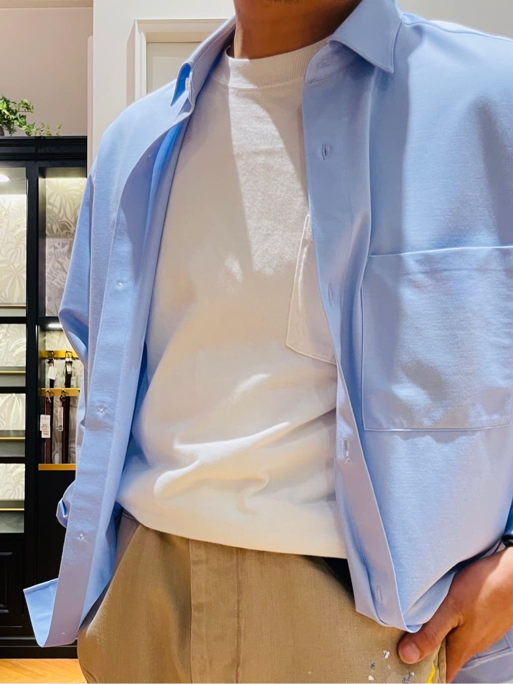 鶴田大士さんの「DRESSTERIOR｜◆46Gジャージー リラックスシャツ」を使ったコーディネート