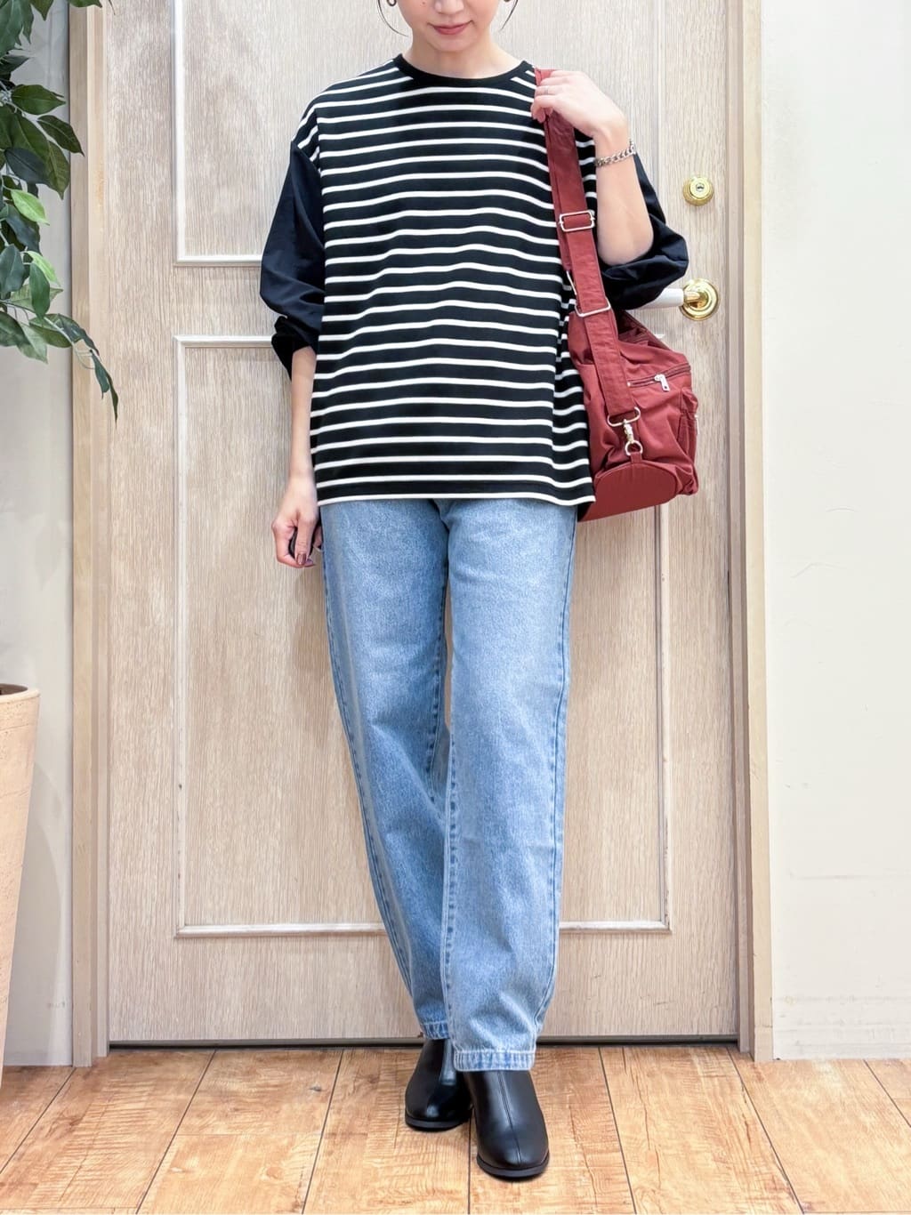 なみさんの「SHOO･LA･RUE｜【S-LL】インせず決まる 背中タック入り パフ袖トップス」を使ったコーディネート