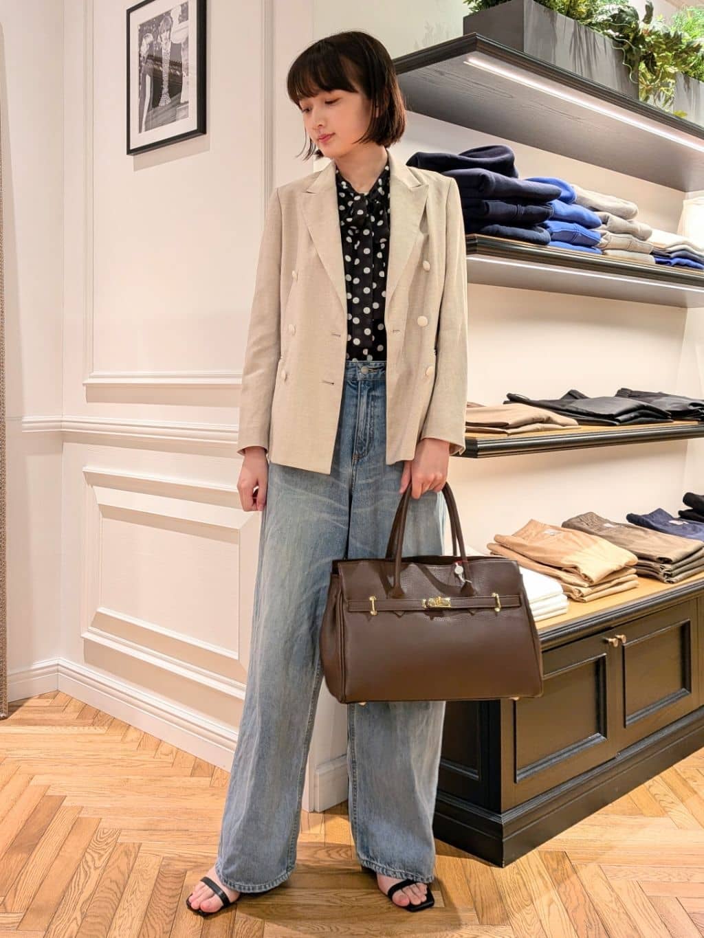 saoriさんの「DRESSTERIOR｜ヴィンテージ加工ワイドデニムパンツ」を使ったコーディネート