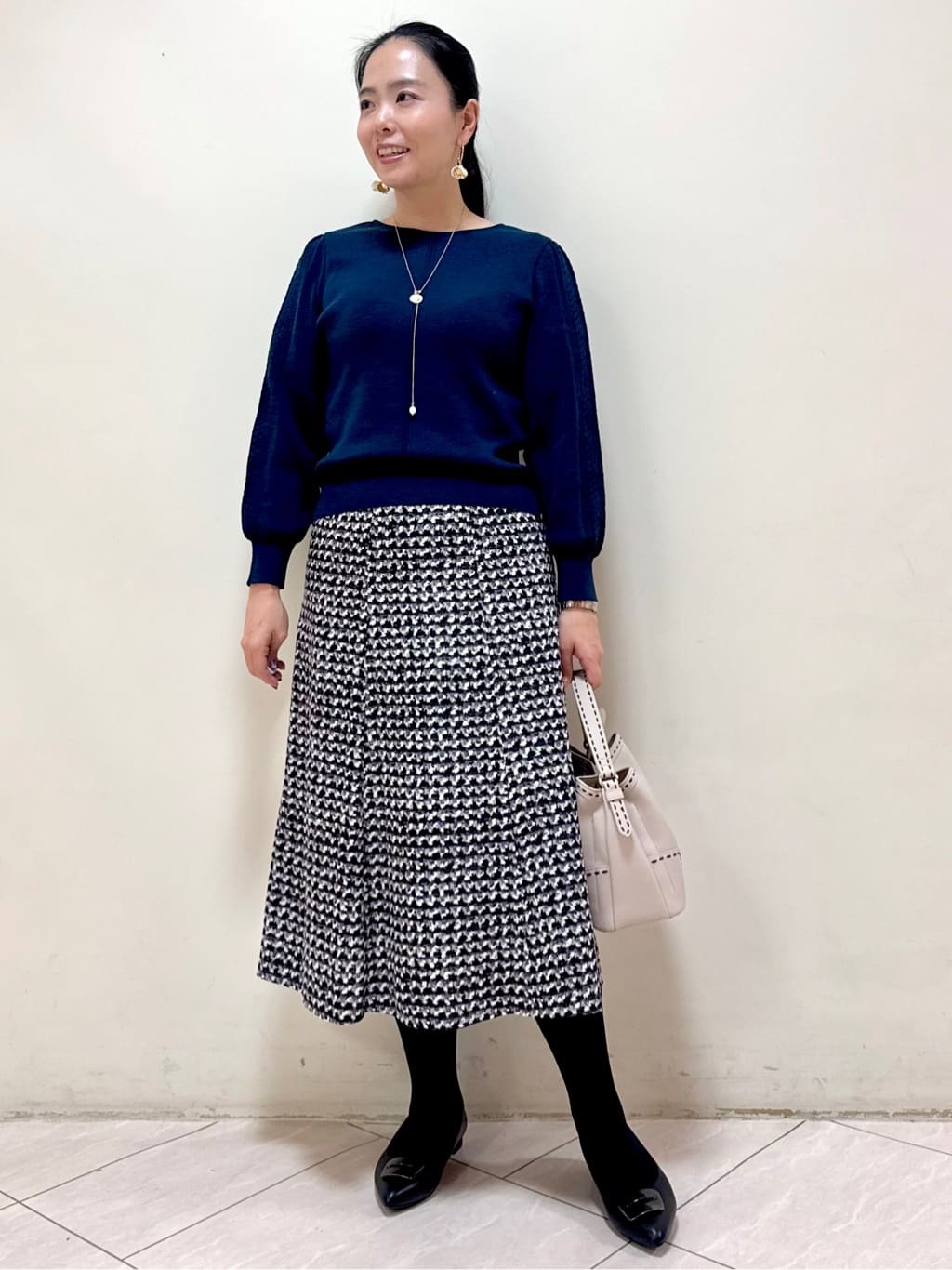 rincoさんの「Reflect｜【選べる8色／スカートにもパンツにも◎】ウール混ボートネックニット」を使ったコーディネート