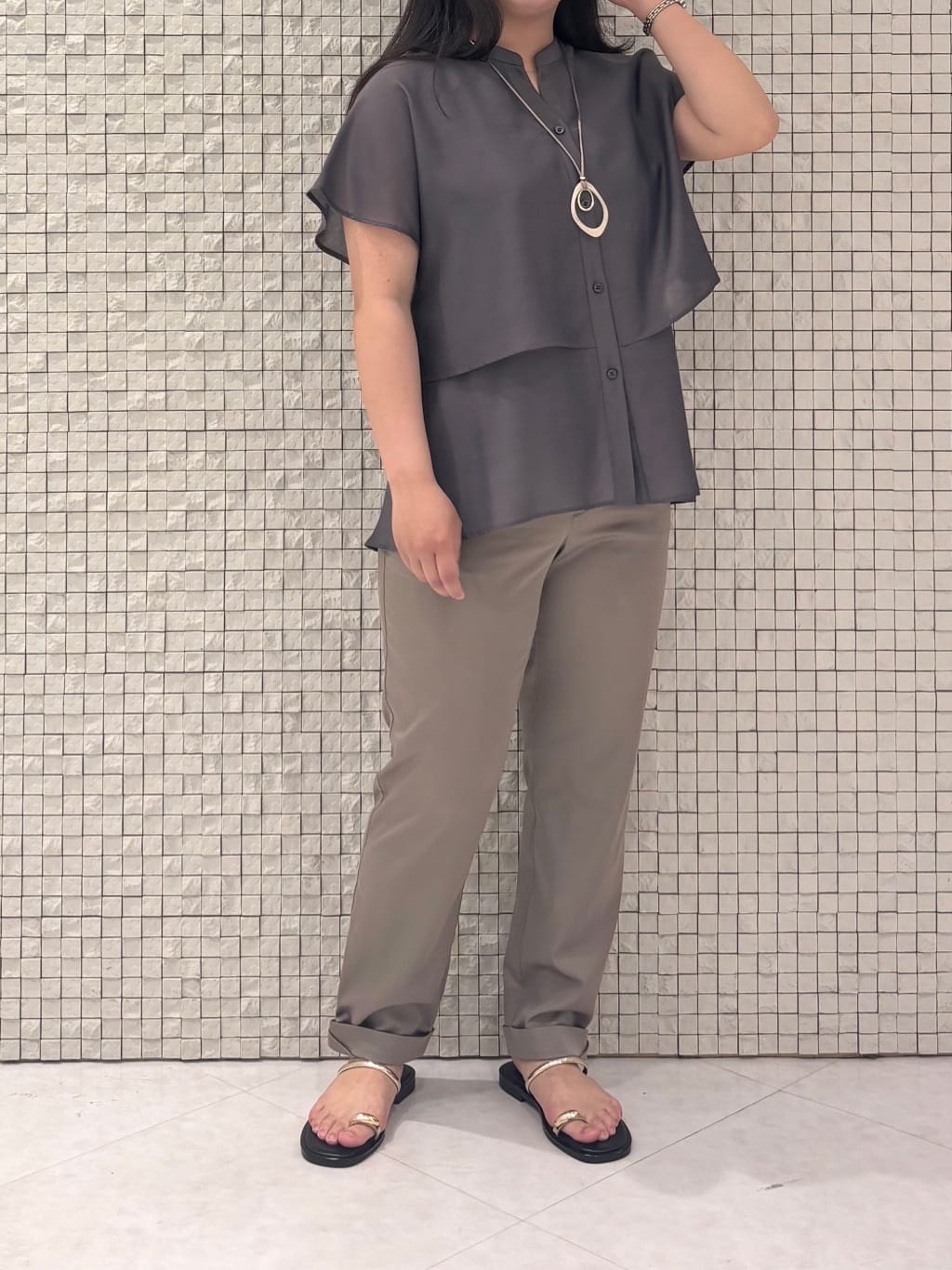 MEGUMIさんの「INDIVI｜」を使ったコーディネート