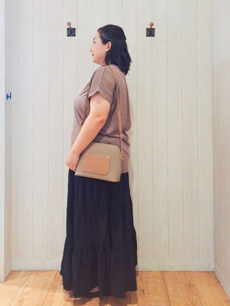 kotomiさんの「SHOO･LA･RUE｜【S-LL/汗ジミ軽減/ひんやり/UV】体型カバーに タック入りドルマントップス」を使ったコーディネート
