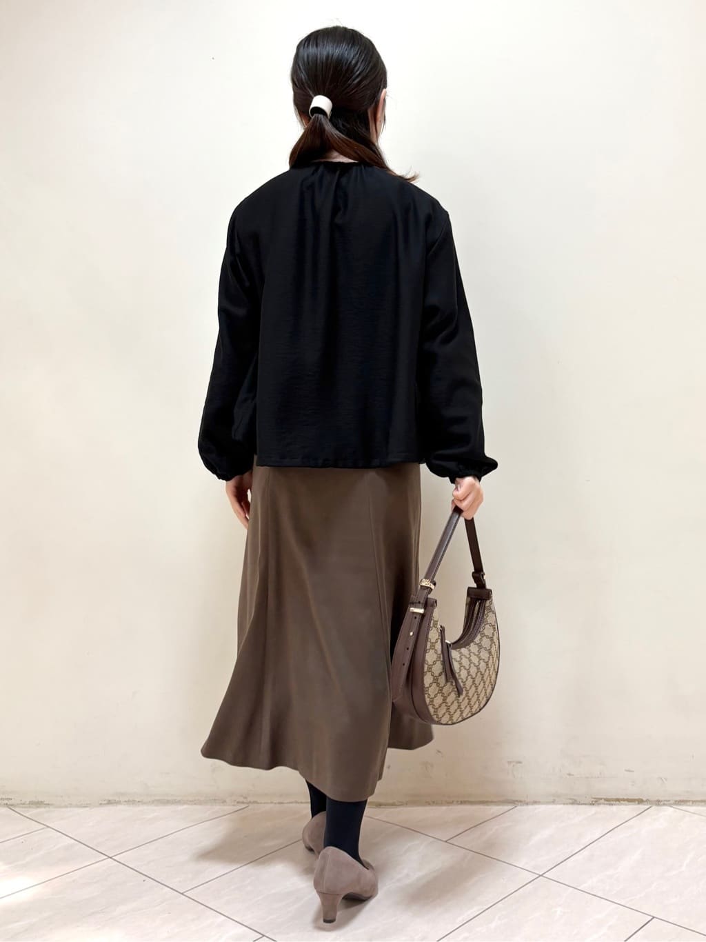 mikiさんの「Reflect｜【選べる6色／長く着られる◎】ボートネックニット」を使ったコーディネート