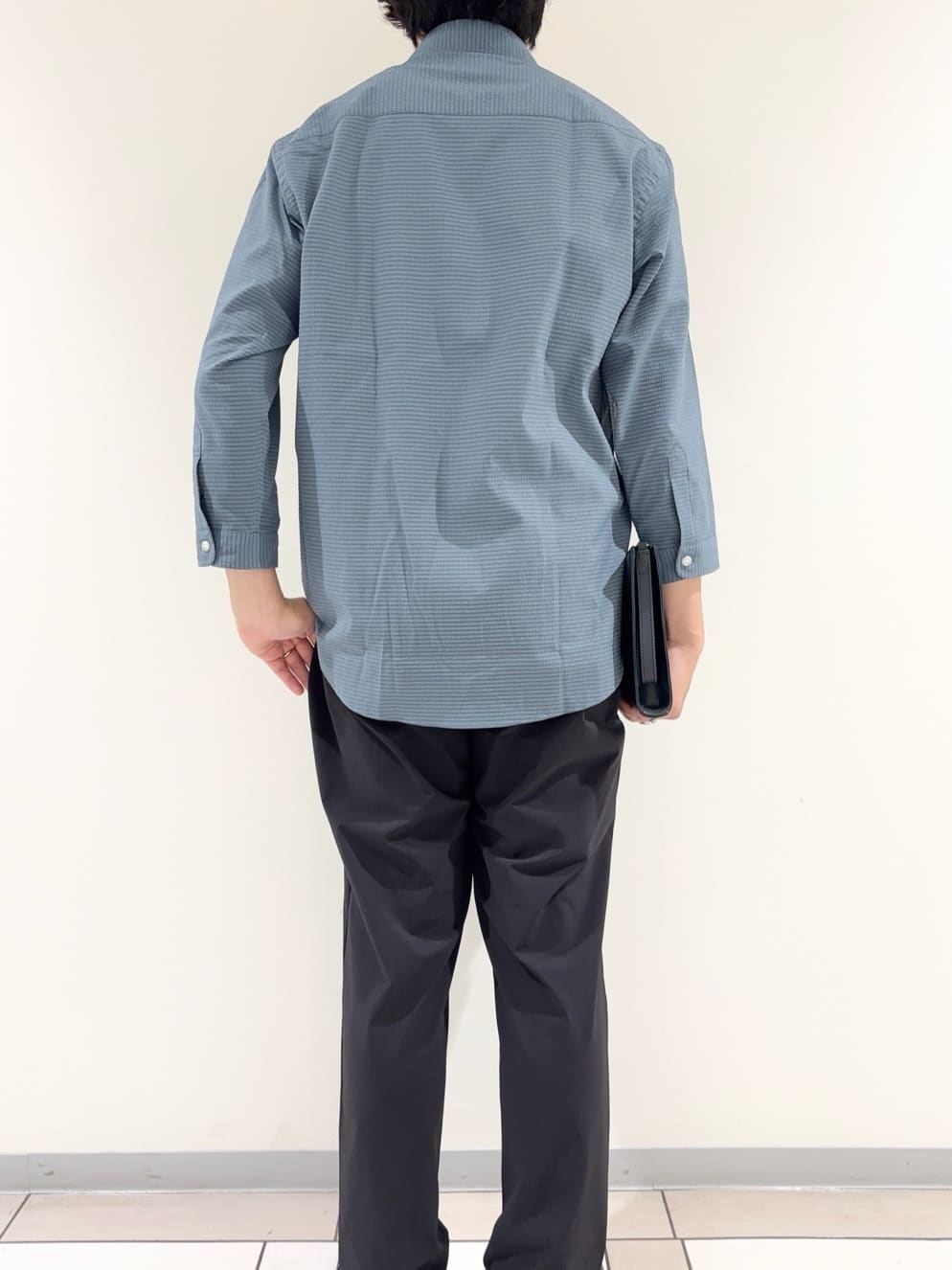 及川さんの「TAKEO KIKUCHI｜【COOL CITY WEAR】DotAir（R）サッカー シャツ」を使ったコーディネート