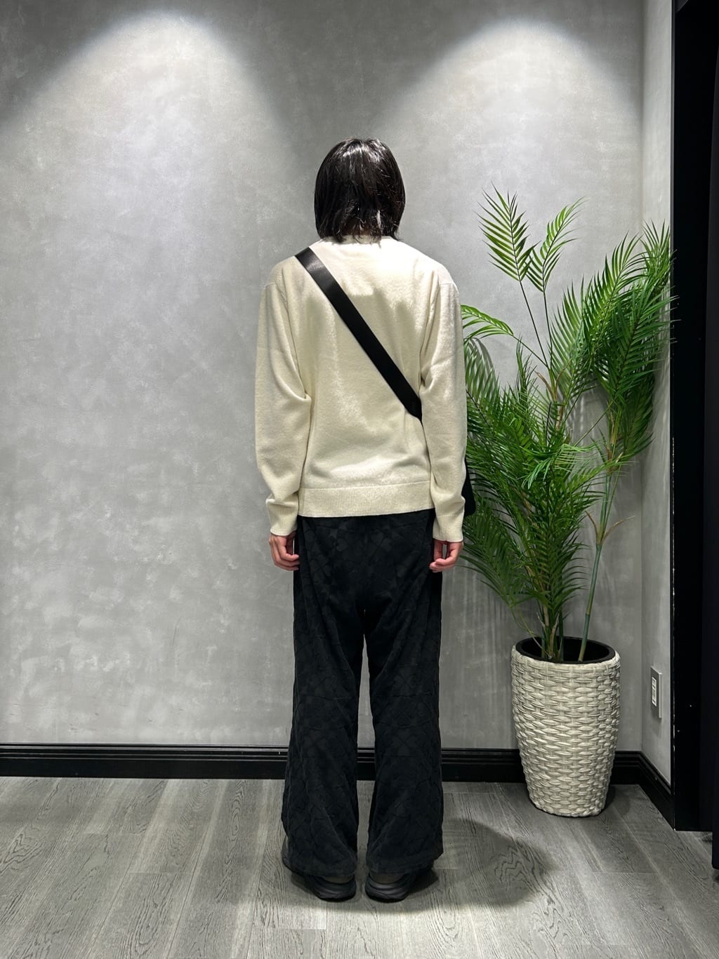 ruiさんの「TAKEO KIKUCHI｜【Air Palette Knit】ワンポイント カラーニット プルオーバー」を使ったコーディネート