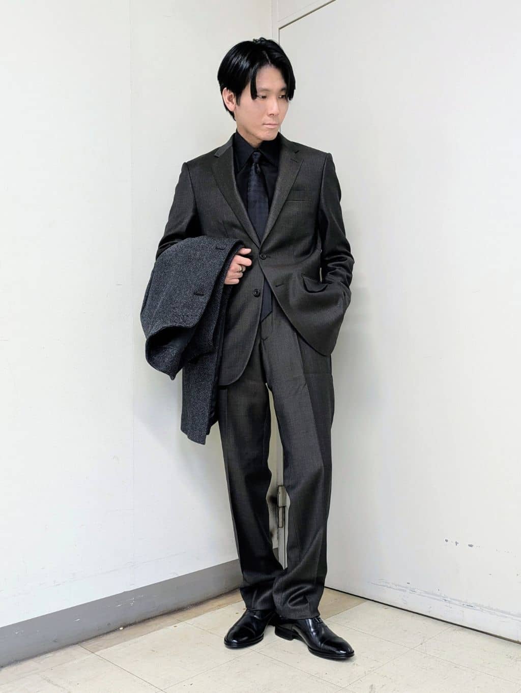 ryoさんの「TAKEO KIKUCHI｜【Made in JAPAN】ブロード レギュラーカラー ドレスシャツ」を使ったコーディネート