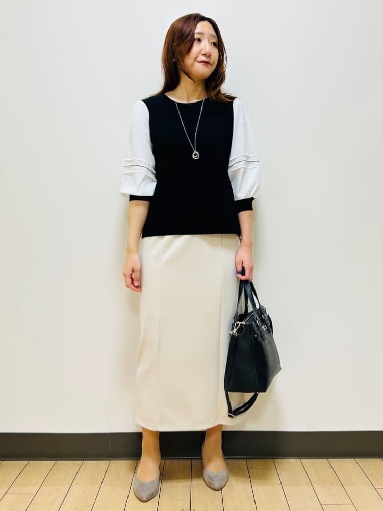 miiiさんの「Reflect｜【WEB先行カラーあり／手洗い可】ジョーゼットスリーブ&times;ニット」を使ったコーディネート