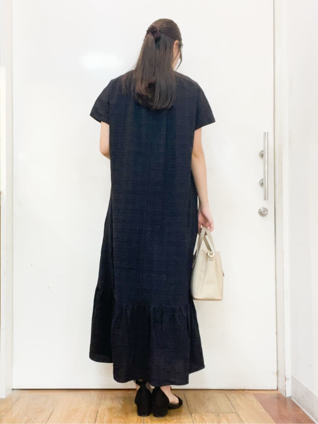 sakiさんの「SHOO･LA･RUE｜◆カジュアルにもきれいめにも アンクルストラップサンダル」を使ったコーディネート