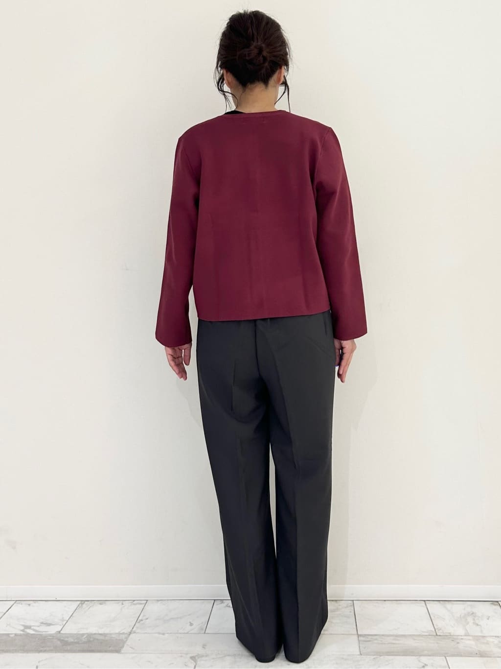 りなさんの「OPAQUE.CLIP｜フロッキーチュールTシャツ【洗濯機洗い可】」を使ったコーディネート