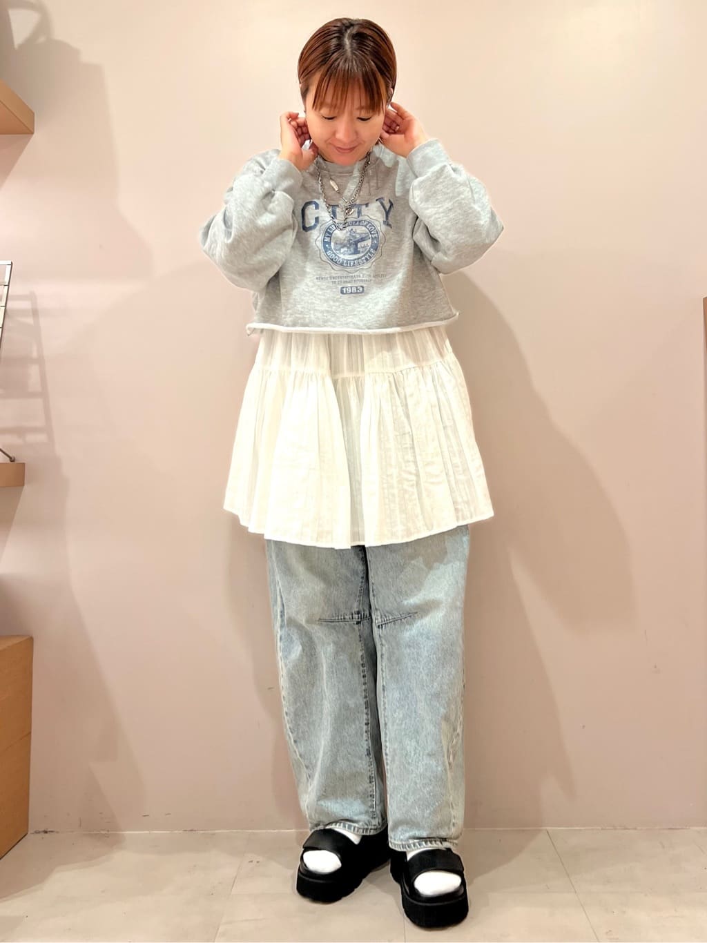 TAKAさんの「ESPERANZA｜ダブルベルト厚底サンダル」を使ったコーディネート
