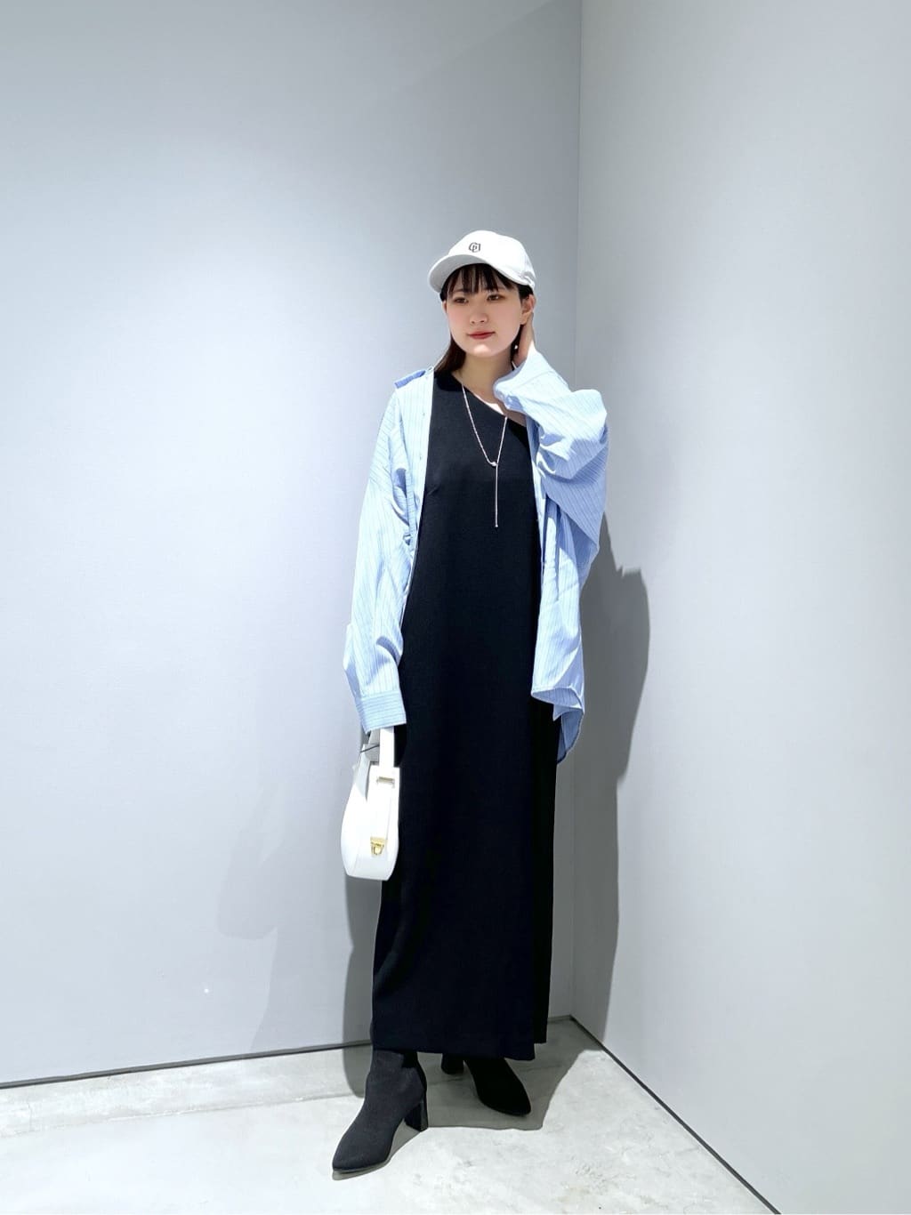 Renoさんの「INDIVI｜【MILLELA FIRENZE】ショルダームーンバッグ」を使ったコーディネート