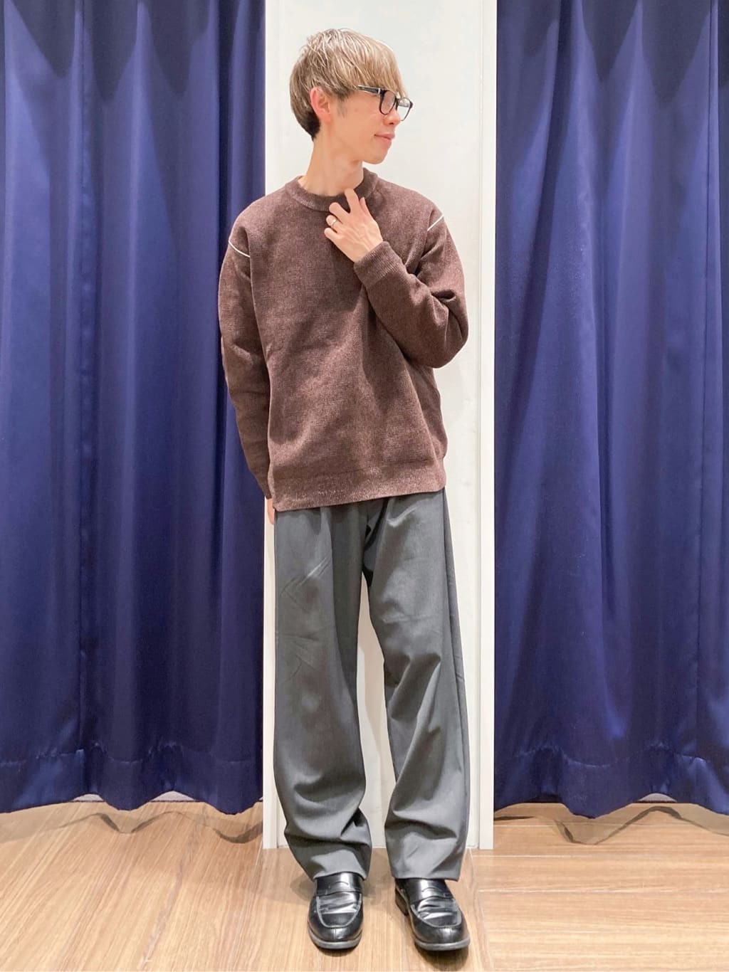 つーじーさんの「THE SHOP TK｜【大人の上品カジュアルを叶える】ハグするニット 洗濯機OK／6色展開」を使ったコーディネート