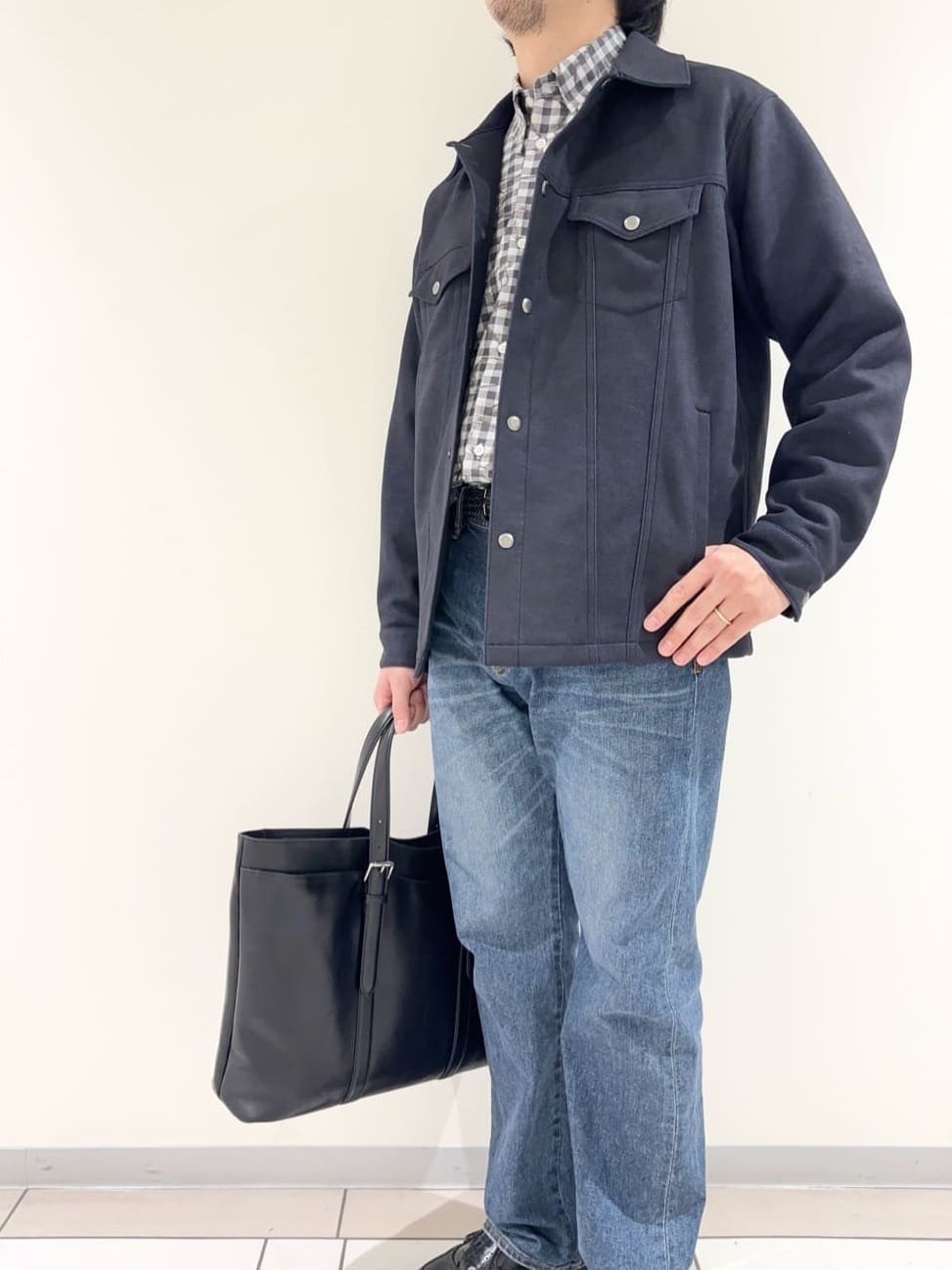 及川さんの「TAKEO KIKUCHI｜チェックボーラーガーゼシャツ」を使ったコーディネート