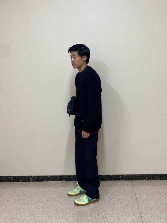 石井友也さんの「TAKEO KIKUCHI｜【抗菌防臭／5サイズ展開】ハイゲージポンチ Tシャツ」を使ったコーディネート