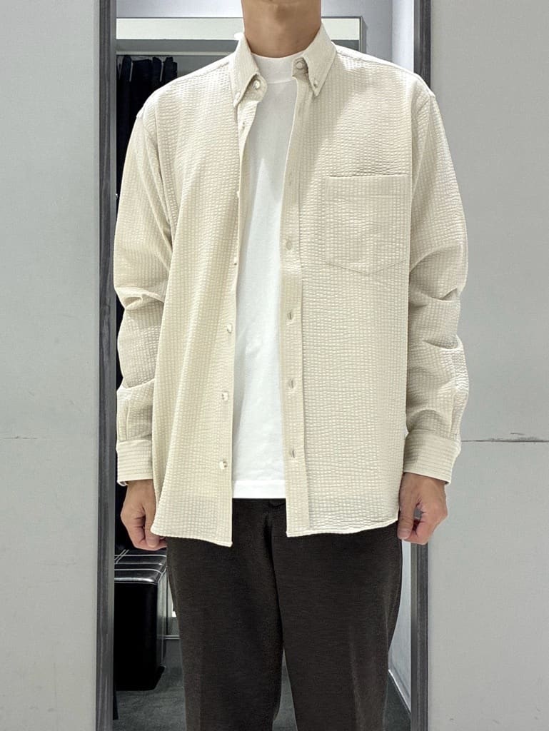 わいずみさんの「TAKEO KIKUCHI｜【COOL CITY WEAR】インドライ天竺モックネック プルオーバー /吸汗速乾」を使ったコーディネート