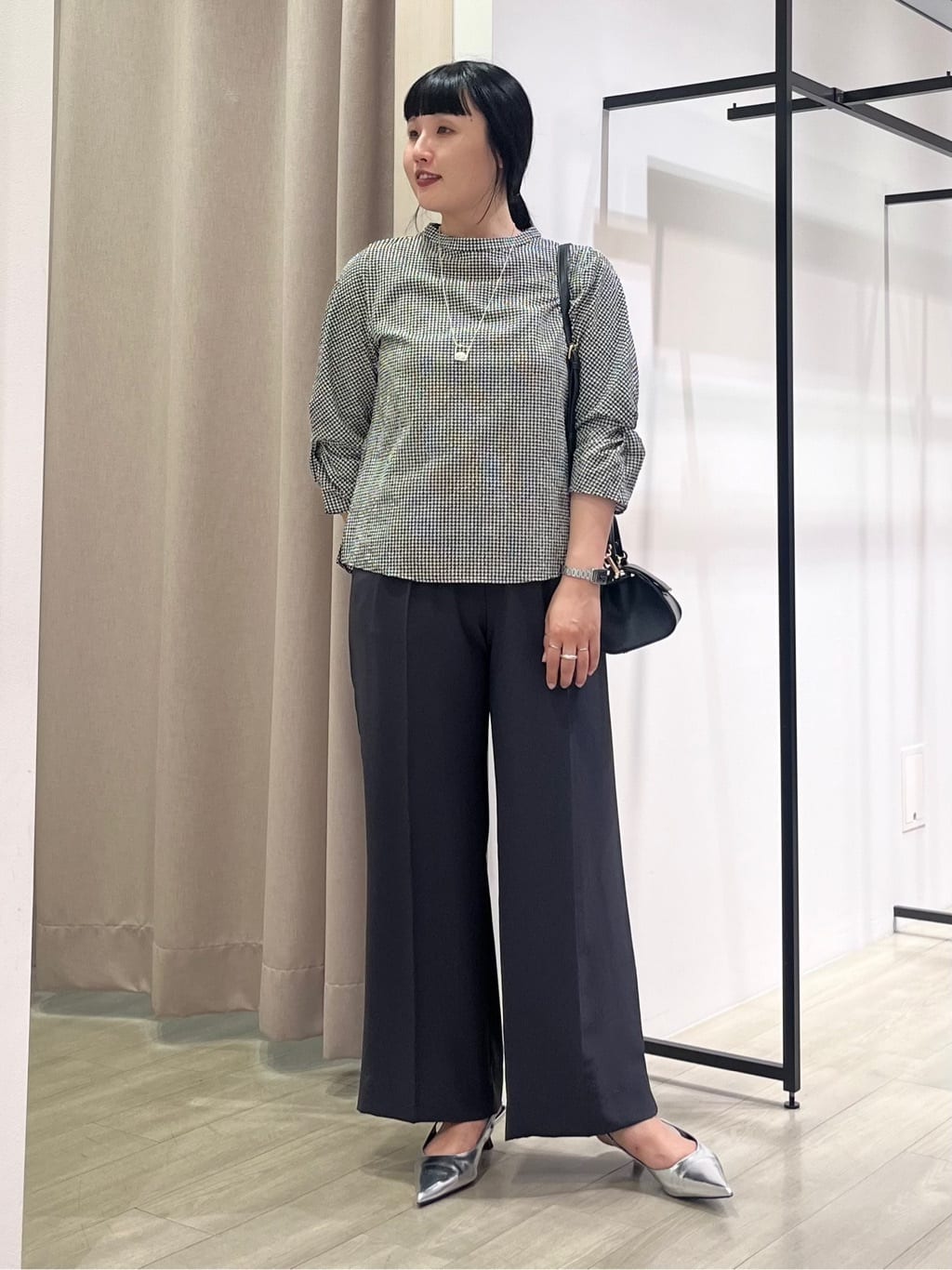 hasuさんの「INDIVI｜【UVケア／吸汗速乾】スリーブデザインブラウス」を使ったコーディネート
