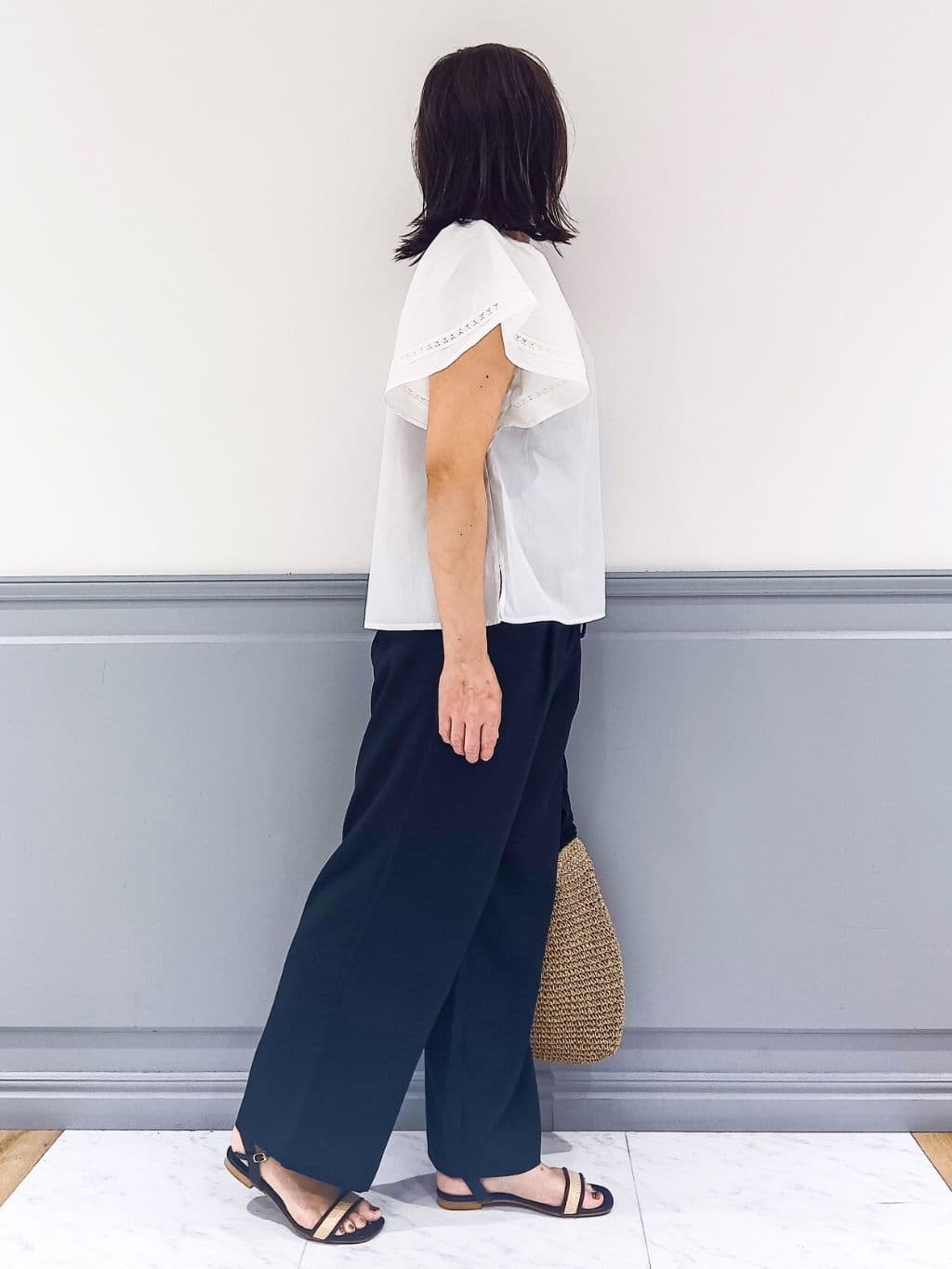 なっちゃんさんの「grove｜ロープベルトで差がつく 洗練リラックスパンツ」を使ったコーディネート