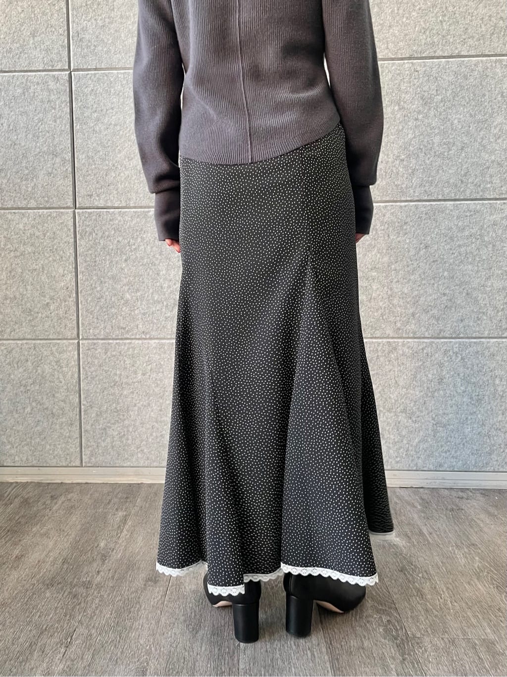 kanakoさんの「CODE A｜bold form knit pullover」を使ったコーディネート