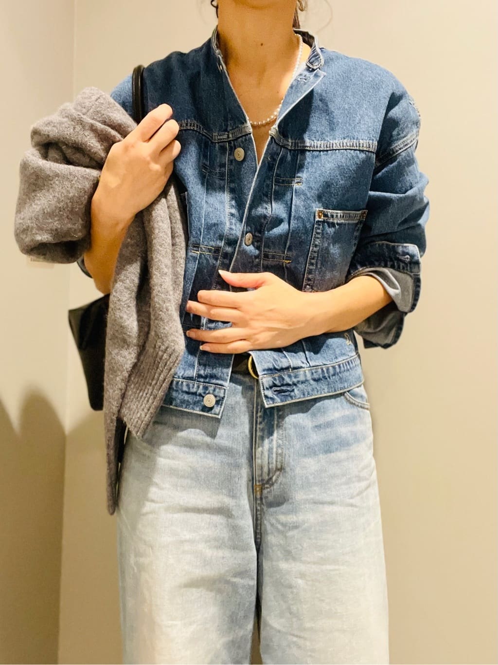 Annさんの「DRESSTERIOR｜ヴィンテージ加工ワイドデニムパンツ」を使ったコーディネート